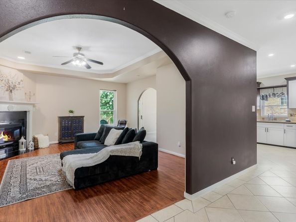 5343 Oak Cove Drive, Houston TX 77091