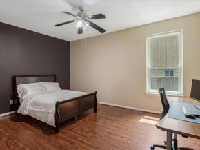 5343 Oak Cove Drive, Houston TX 77091
