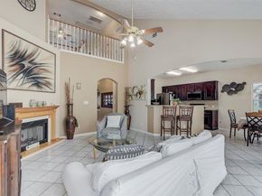 8422 Tavenor Lane, Houston TX 77075