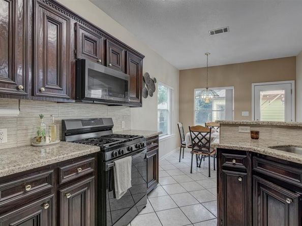 8422 Tavenor Lane, Houston TX 77075