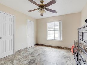 8422 Tavenor Lane, Houston TX 77075