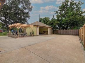 8422 Tavenor Lane, Houston TX 77075