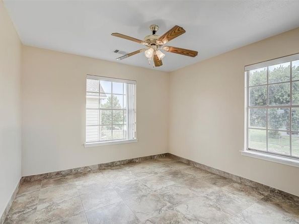 8422 Tavenor Lane, Houston TX 77075