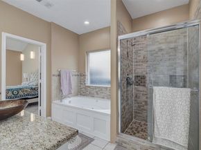 8422 Tavenor Lane, Houston TX 77075