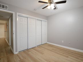 12955 Woodforest Boulevard 77, Houston TX 77015