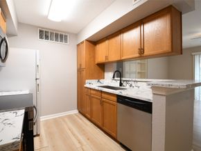 12955 Woodforest Boulevard 77, Houston TX 77015