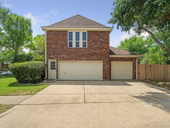 2627 Colonel Court Drive, Richmond TX 77406