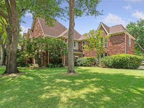 2627 Colonel Court Drive, Richmond TX 77406