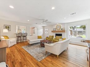 10050 Locke Lane Lane, Houston TX 77042