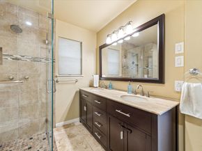 10050 Locke Lane Lane, Houston TX 77042