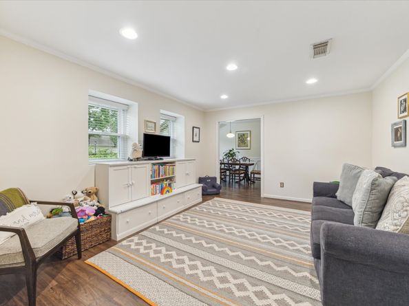 10050 Locke Lane Lane, Houston TX 77042