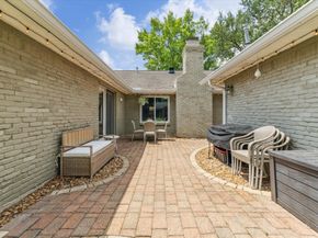 10050 Locke Lane Lane, Houston TX 77042