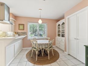 10050 Locke Lane Lane, Houston TX 77042