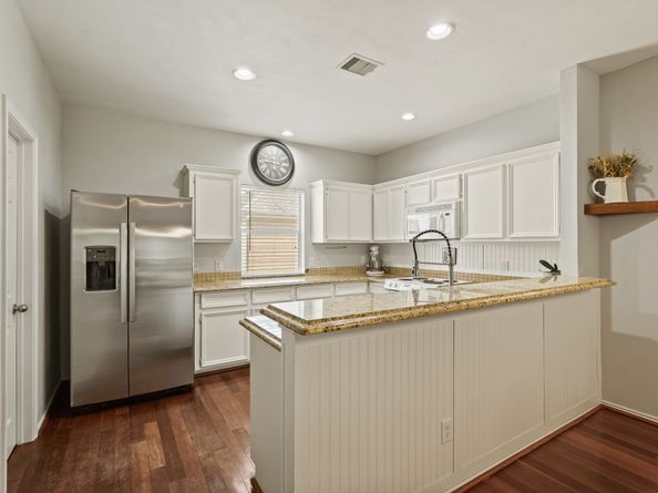 2911 Clay Street, Houston TX 77003