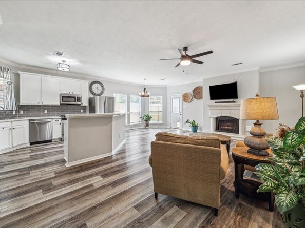 17227 Horsetooth Canyon Drive, Houston TX 77095