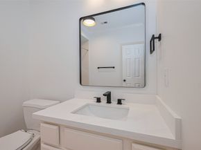1514 Olive Park, Houston TX 77077