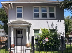 4319 Roseland Street, Houston TX 77006