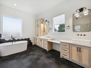 1419 Candlelight Lane, Houston TX 77018