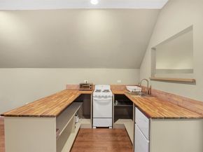 11310 Glenora Drive, Houston TX 77065