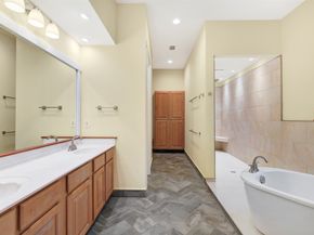 11310 Glenora Drive, Houston TX 77065