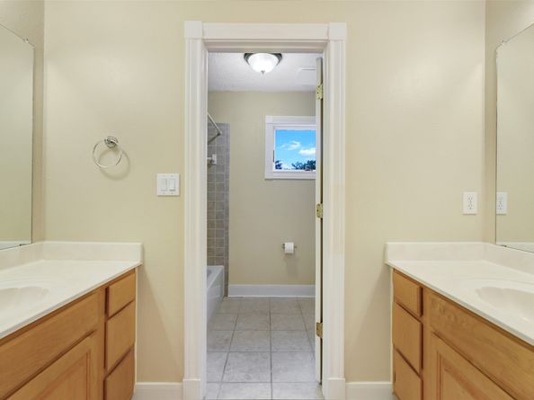 11310 Glenora Drive, Houston TX 77065