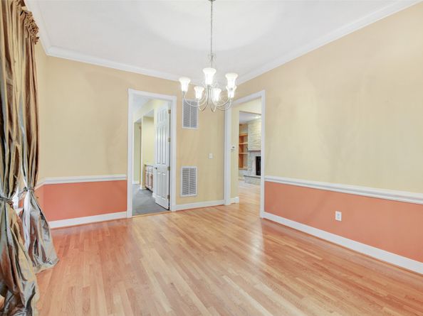11310 Glenora Drive, Houston TX 77065