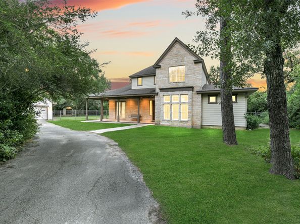 11310 Glenora Drive, Houston TX 77065