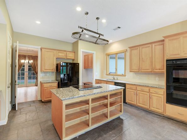 11310 Glenora Drive, Houston TX 77065