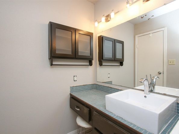 10615 Briar Forest Drive 402, Houston TX 77042