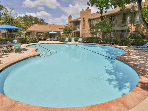 10615 Briar Forest Drive 402, Houston TX 77042