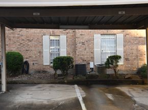 10615 Briar Forest Drive 402, Houston TX 77042