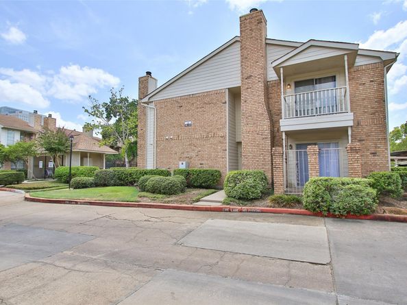 10615 Briar Forest Drive 402, Houston TX 77042