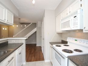 10615 Briar Forest Drive 402, Houston TX 77042