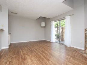 10615 Briar Forest Drive 402, Houston TX 77042