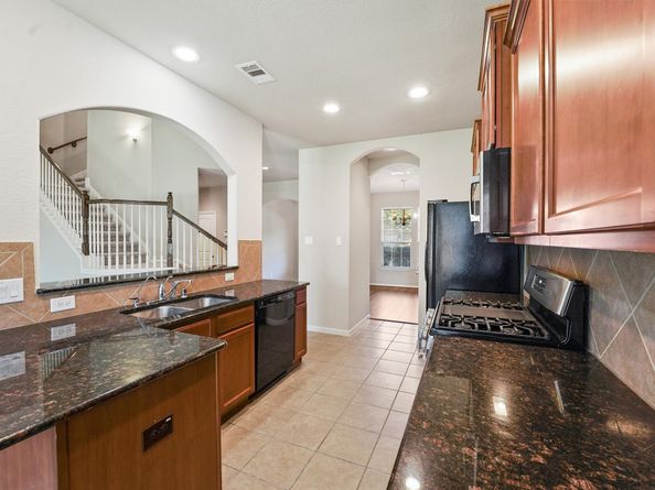 115 Black Swan Place, The Woodlands TX 77354