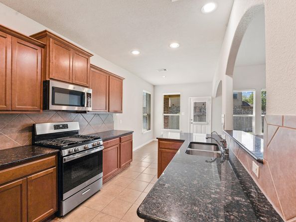 115 Black Swan Place, The Woodlands TX 77354