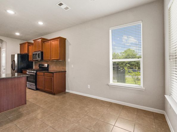 115 Black Swan Place, The Woodlands TX 77354