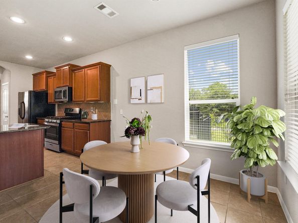 115 Black Swan Place, The Woodlands TX 77354