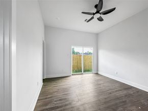 7993 Attwater Street, Houston TX 77028