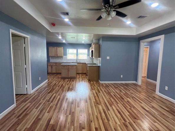 7613 Lady Street, Houston TX 77021