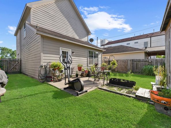 8903 Freeland Street, Houston TX 77075