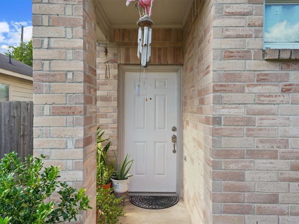 8903 Freeland Street, Houston TX 77075