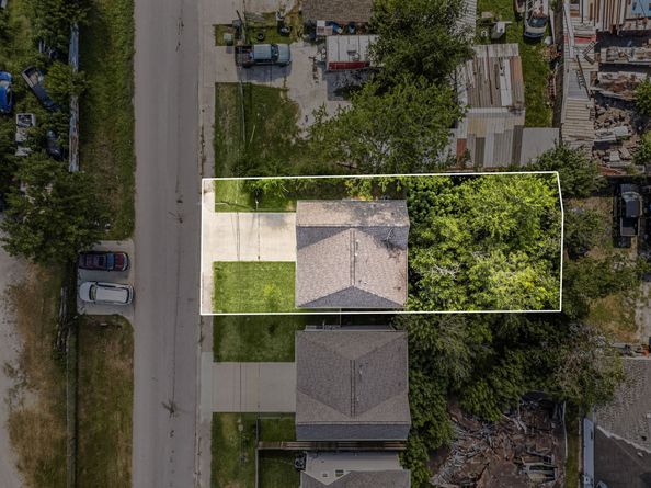 8357 Tate Street, Houston TX 77028