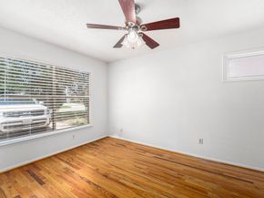 1720 Libbey Drive, Houston TX 77018