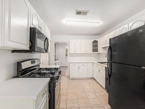 1720 Libbey Drive, Houston TX 77018