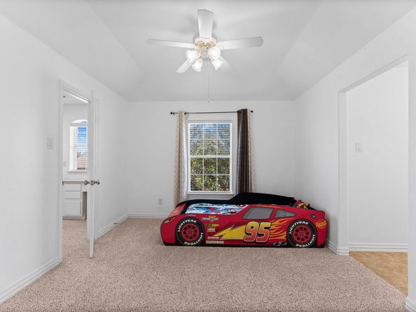 12611 Wandering Streams Drive, Tomball TX 77377