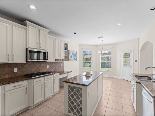 12611 Wandering Streams Drive, Tomball TX 77377