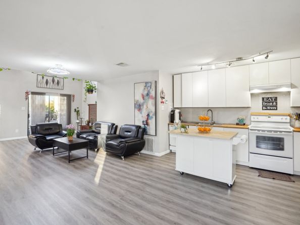 2023 Gentryside Drive 108, Houston TX 77077