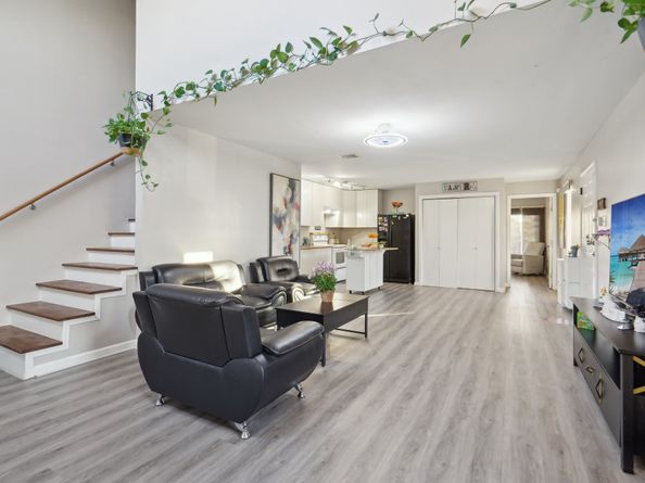 2023 Gentryside Drive 108, Houston TX 77077