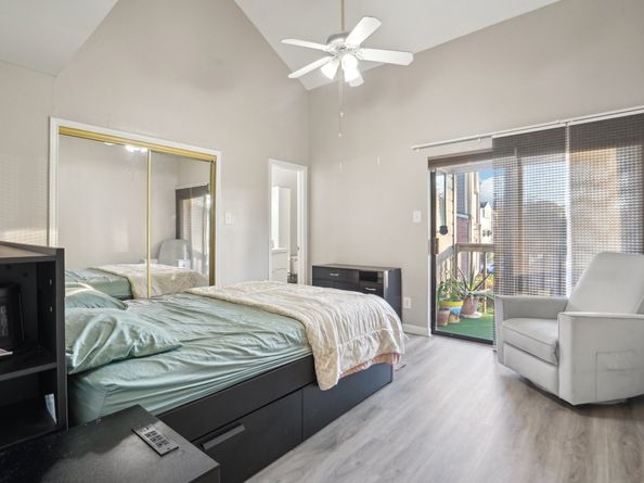 2023 Gentryside Drive 108, Houston TX 77077